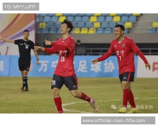 足球中立场的魅力与挑战探讨如何在公平环境中促进比赛的精彩与公正